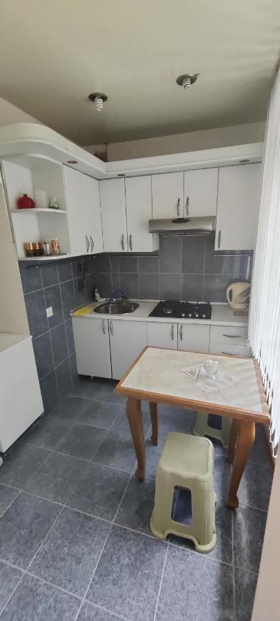 Budget One Room Apartment Baky Esterno foto