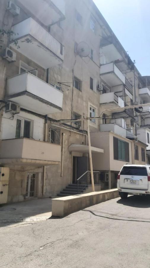 Budget One Room Apartment Baky Esterno foto